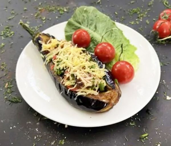 Գառնի Յարախ Թեյսթի Հաուս